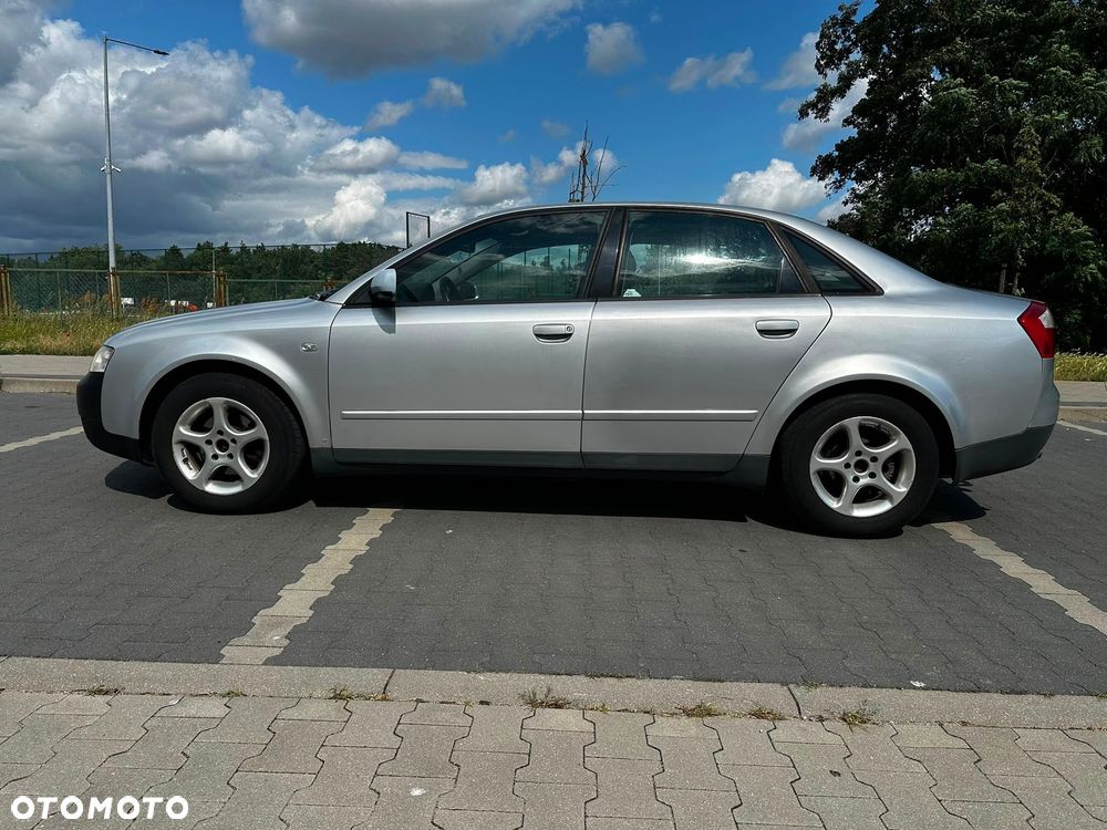 Audi A4 Avant - 5