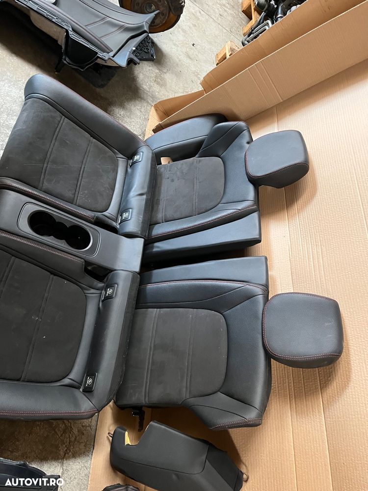 Interior Mercedes C43 AMG w205 Cabrio 2017 - 8