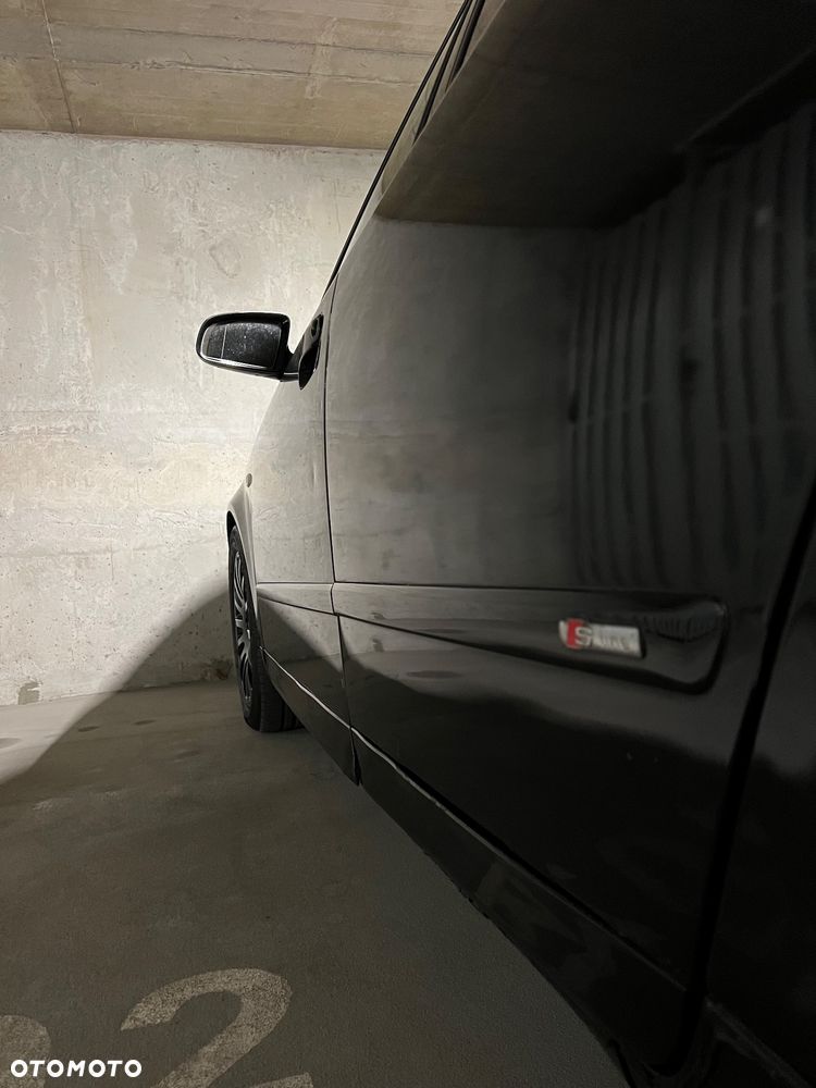 Audi A4 Avant 2.5 TDI Quattro - 22