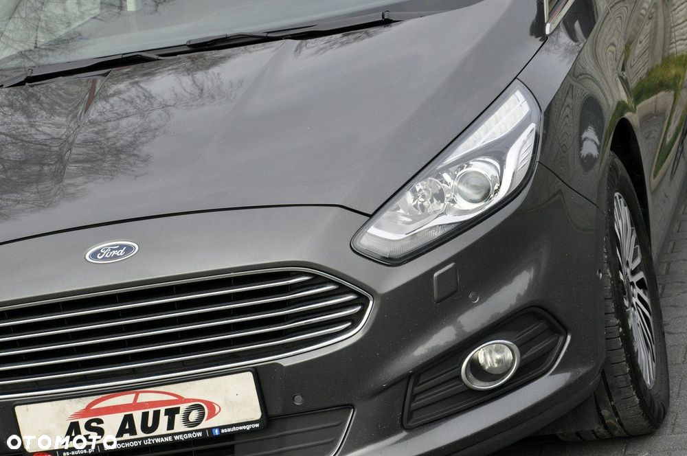 Ford S-Max 2.0 EcoBlue Titanium - 22