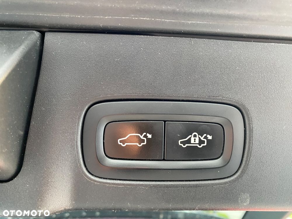 Volvo V90 D4 Geartronic Inscription - 11