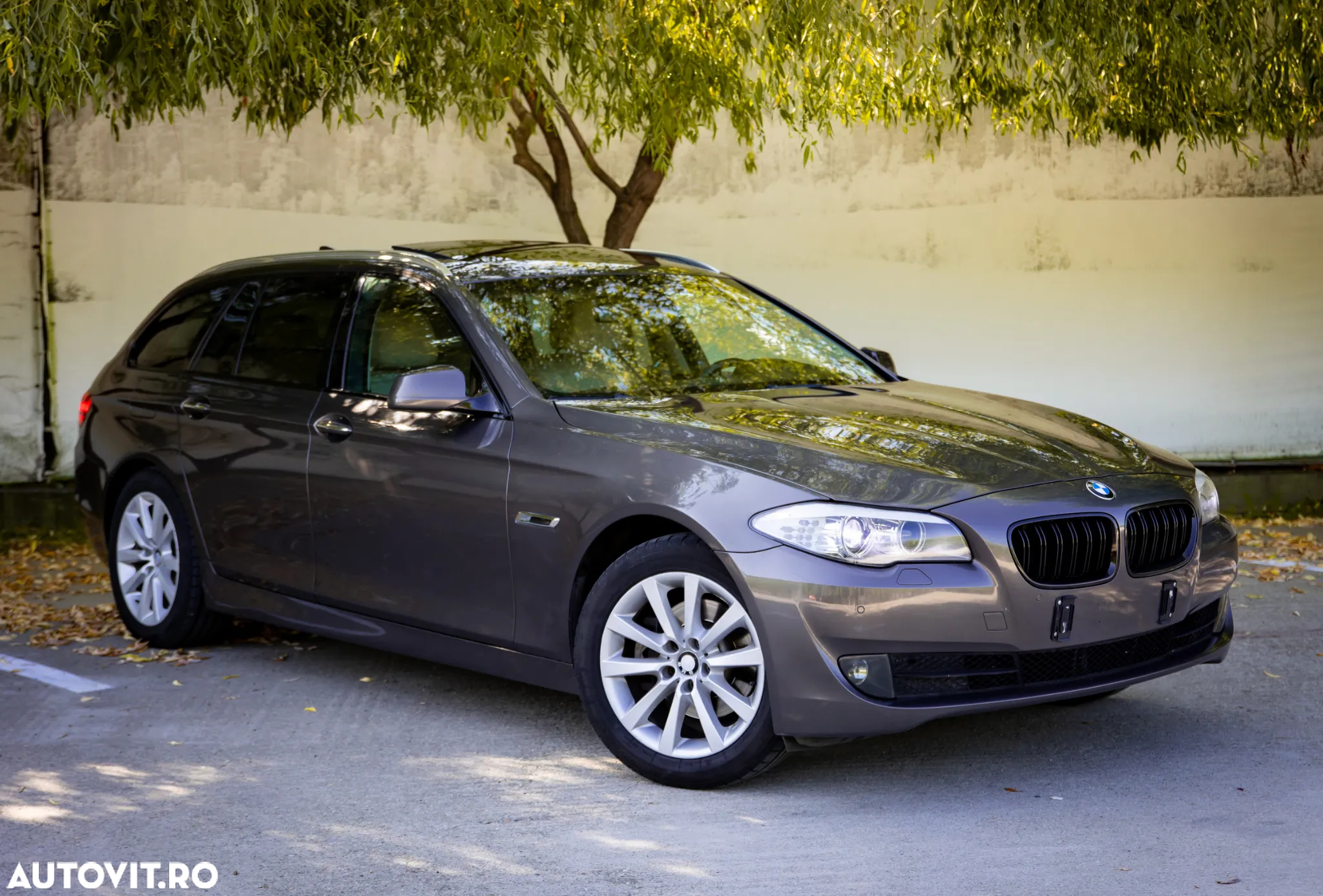 BMW Seria 5 520d Gran Turismo - 3