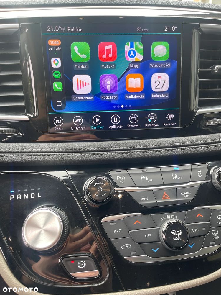 Chrysler Pacifica - 24