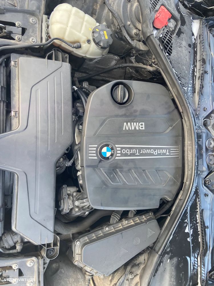 BMW 318 d - 6