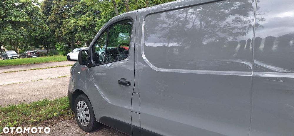 Renault TRAFIC - 4