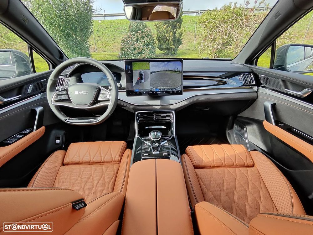 BYD Tang 108.8 kWh AWD Flagship - 18