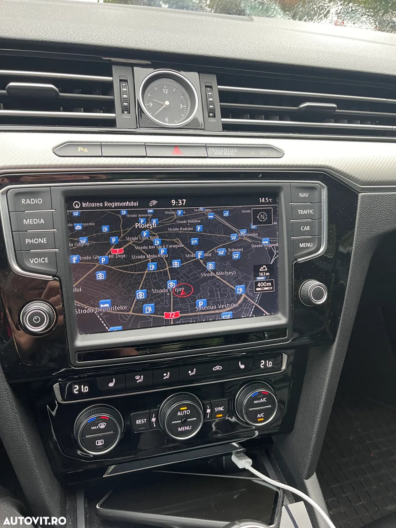 Volkswagen Passat - 22