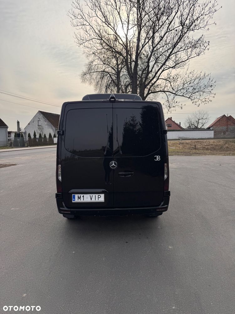 Mercedes-Benz Sprinter - 7