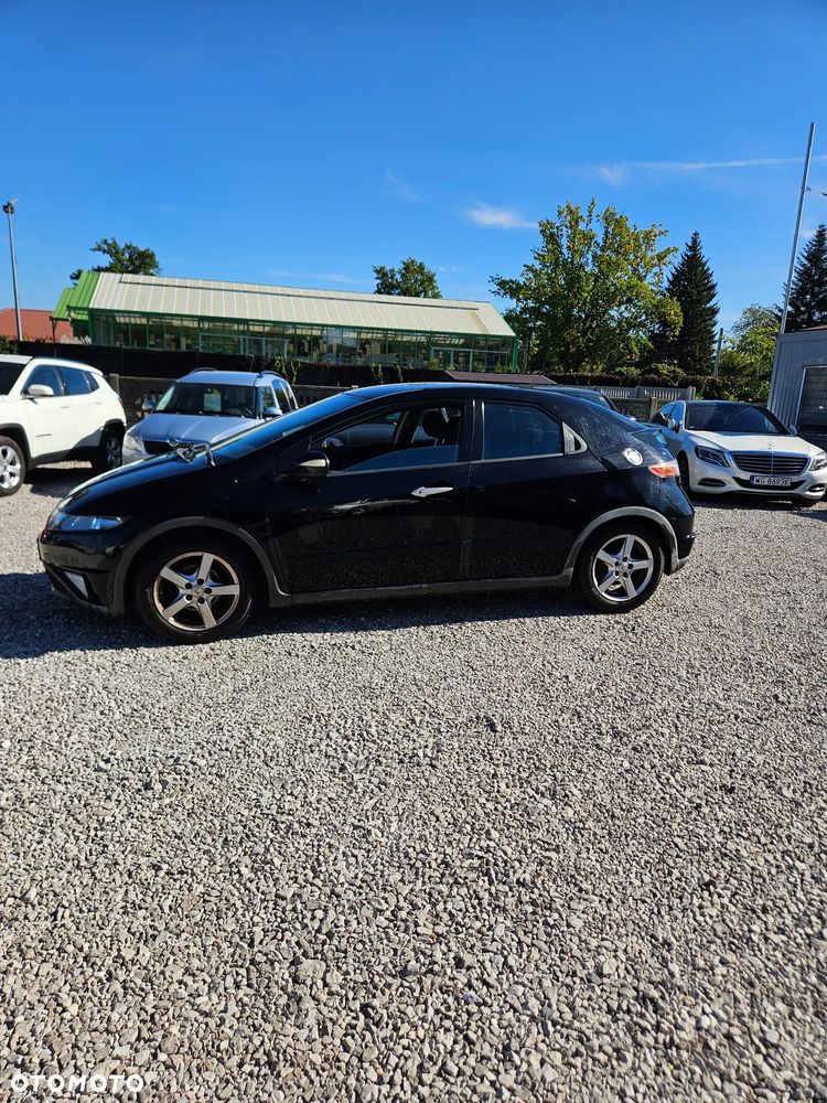Honda Civic - 4