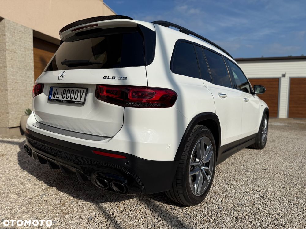 Mercedes-Benz GLB - 18