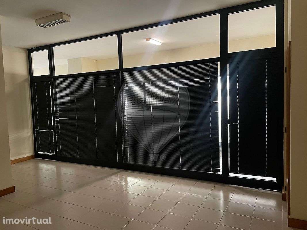 Escritório  para arrendamento - Grande imagem: 3/8