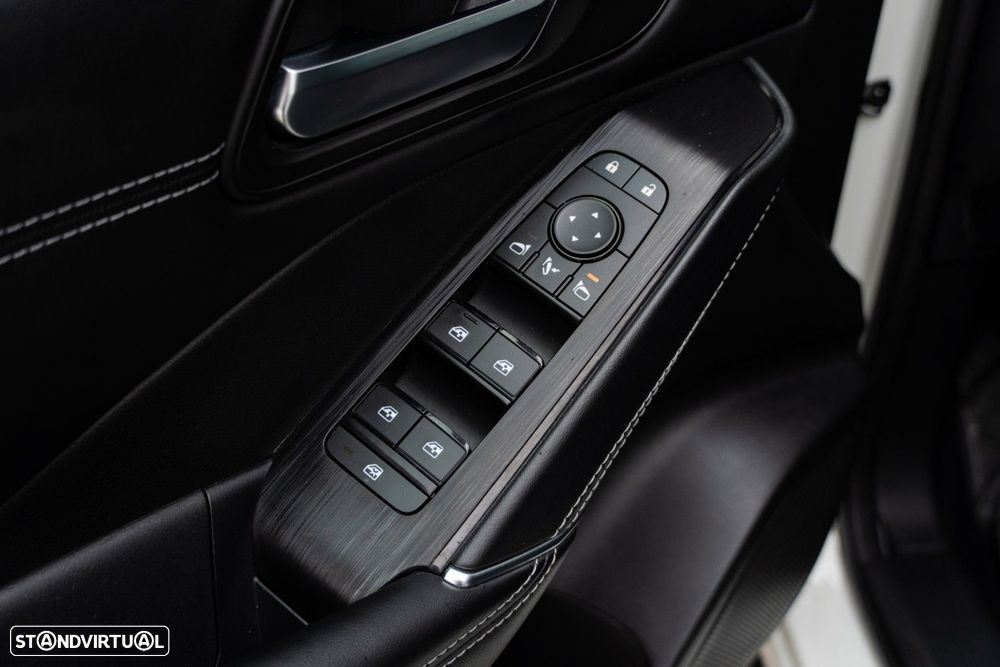 Nissan Qashqai 1.3 DIG-T N-Connecta LED - 34