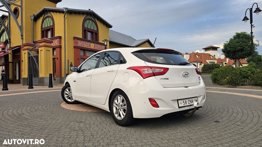 Hyundai i30 1.6 GDI Exclusive Special Edition - 8