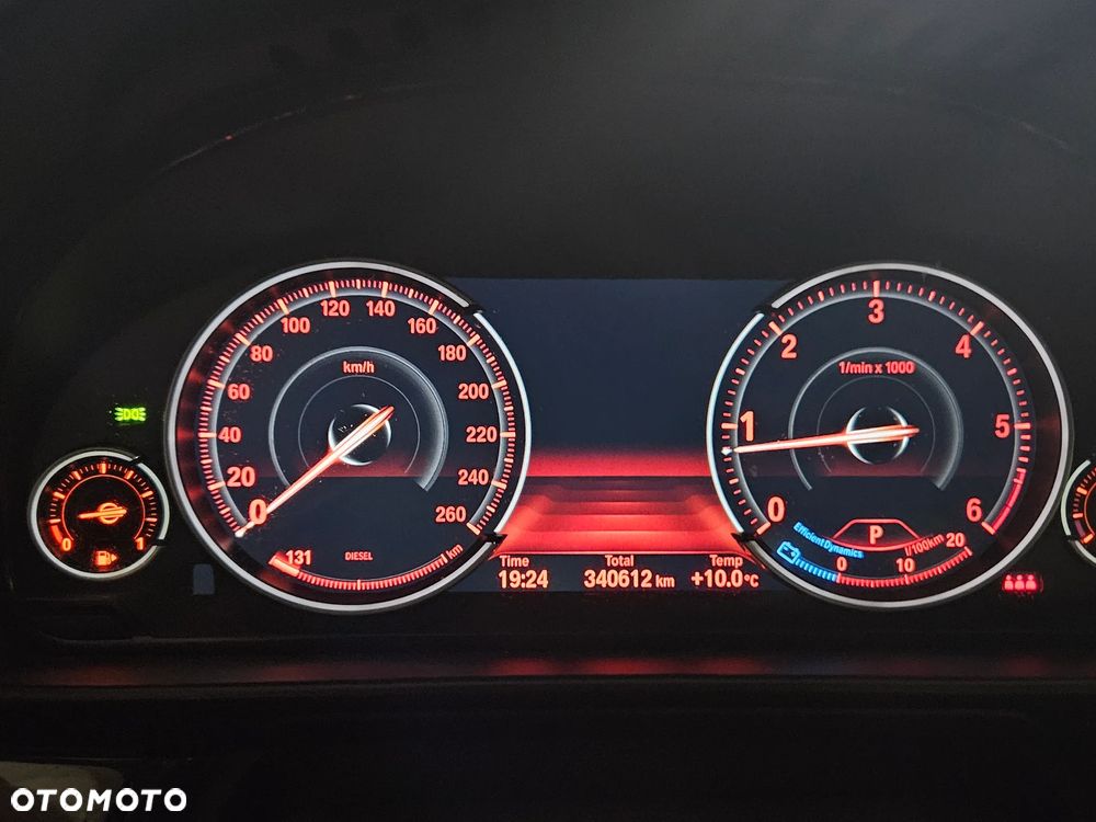 BMW Seria 5 525d xDrive - 1