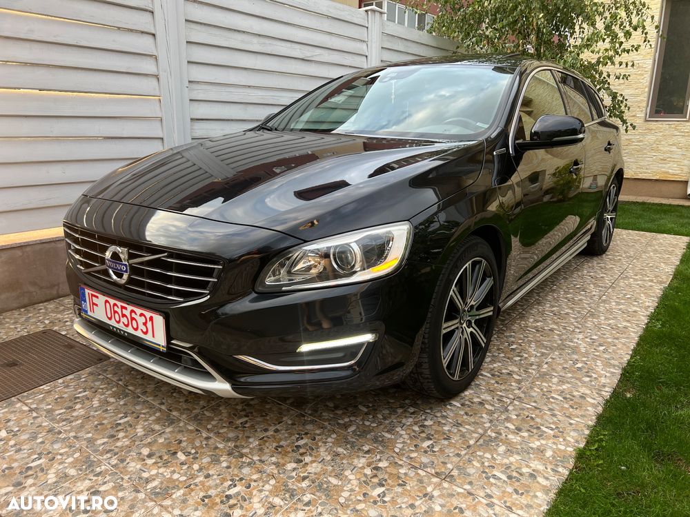 Volvo V60 D6 Plug-In-Hybrid AWD Geartronic Summum - 8