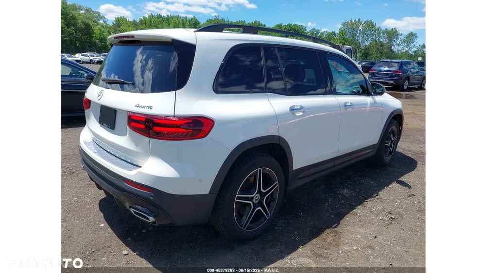 Mercedes-Benz GLB 250 4Matic 8G-DCT AMG Line - 4