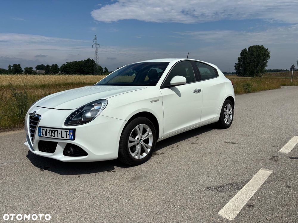 Alfa Romeo Giulietta - 2
