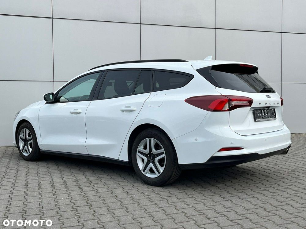 Ford Focus 1.5 EcoBlue Start-Stopp-System COOL&CONNECT - 10