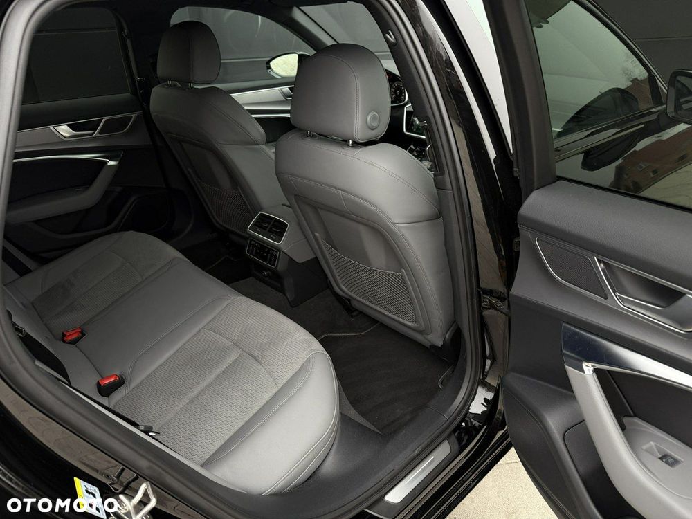 Audi A6 Avant 55 TFSI e quattro S tronic S line - 30