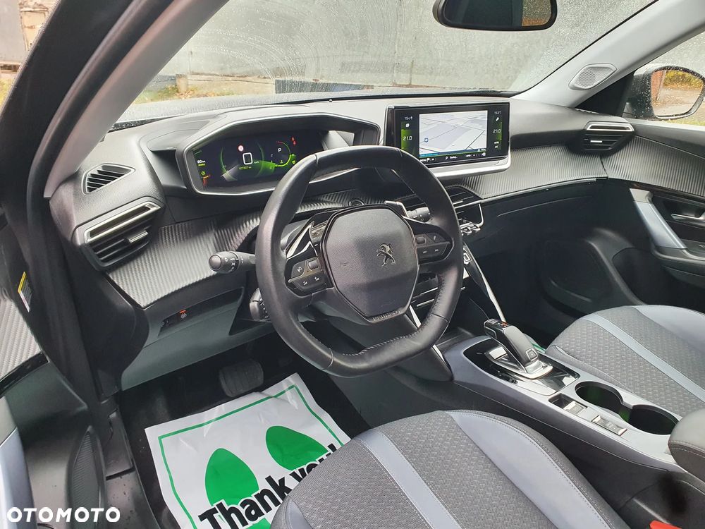 Peugeot 2008 PureTech 130 EAT8 Allure - 13