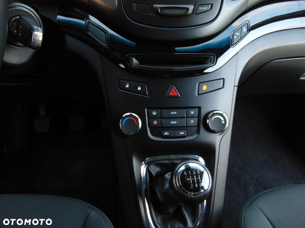 Chevrolet Orlando 1.4T LTZ - 15