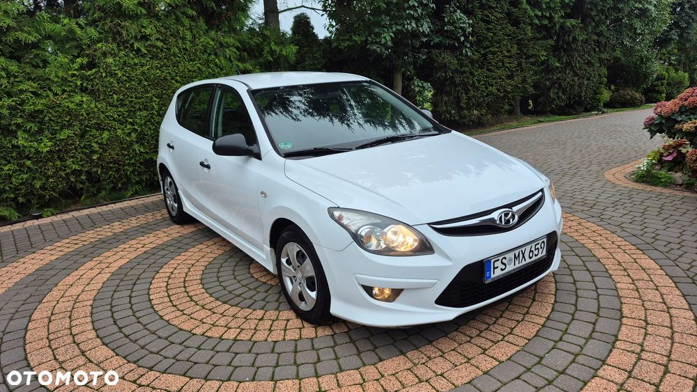Hyundai i30 1.6 CRDi Classic + World Cup - 21
