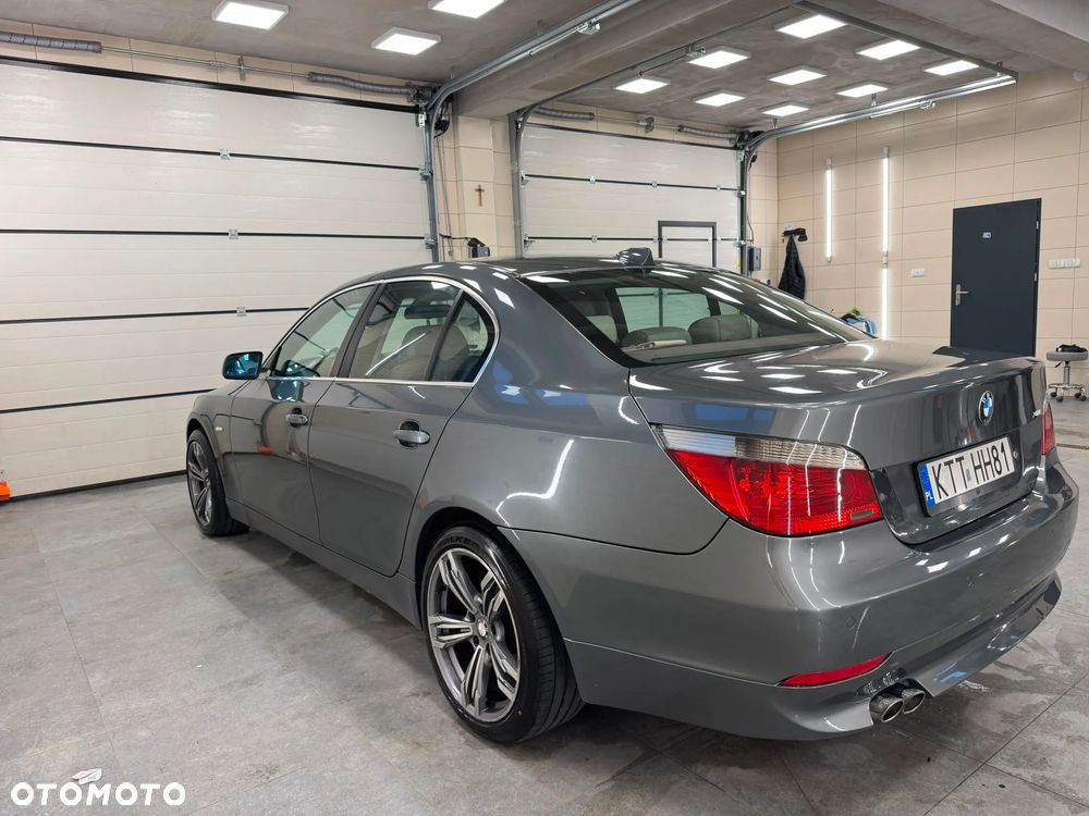 BMW Seria 5 530xd - 2