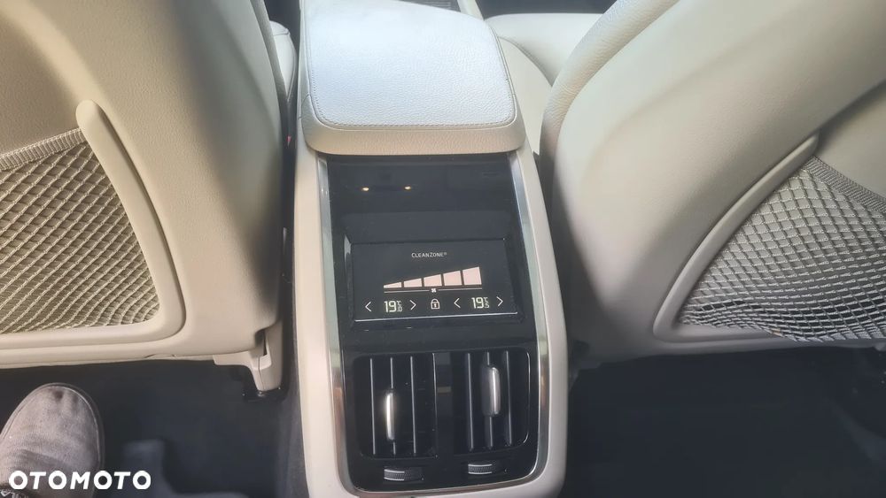 Volvo S90 T5 Geartronic Momentum - 14