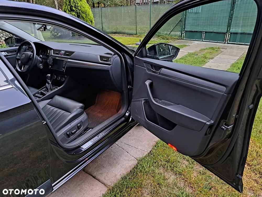 Skoda Superb 1.8 TSI Style - 23
