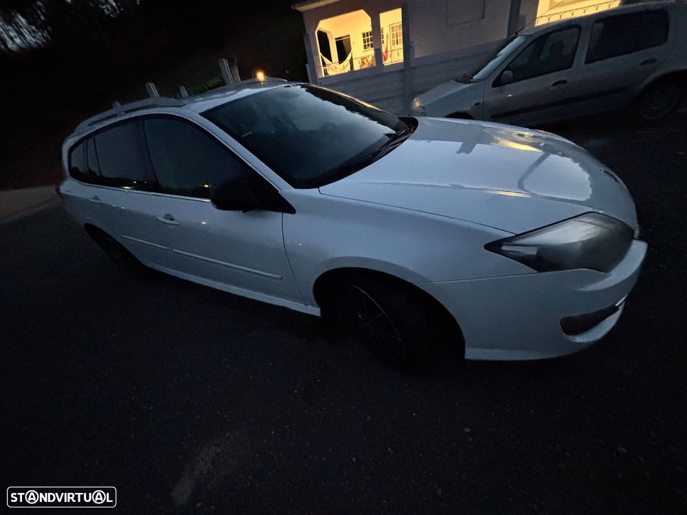 Renault Laguna Break 1.5 dCi Dynamique S - 2
