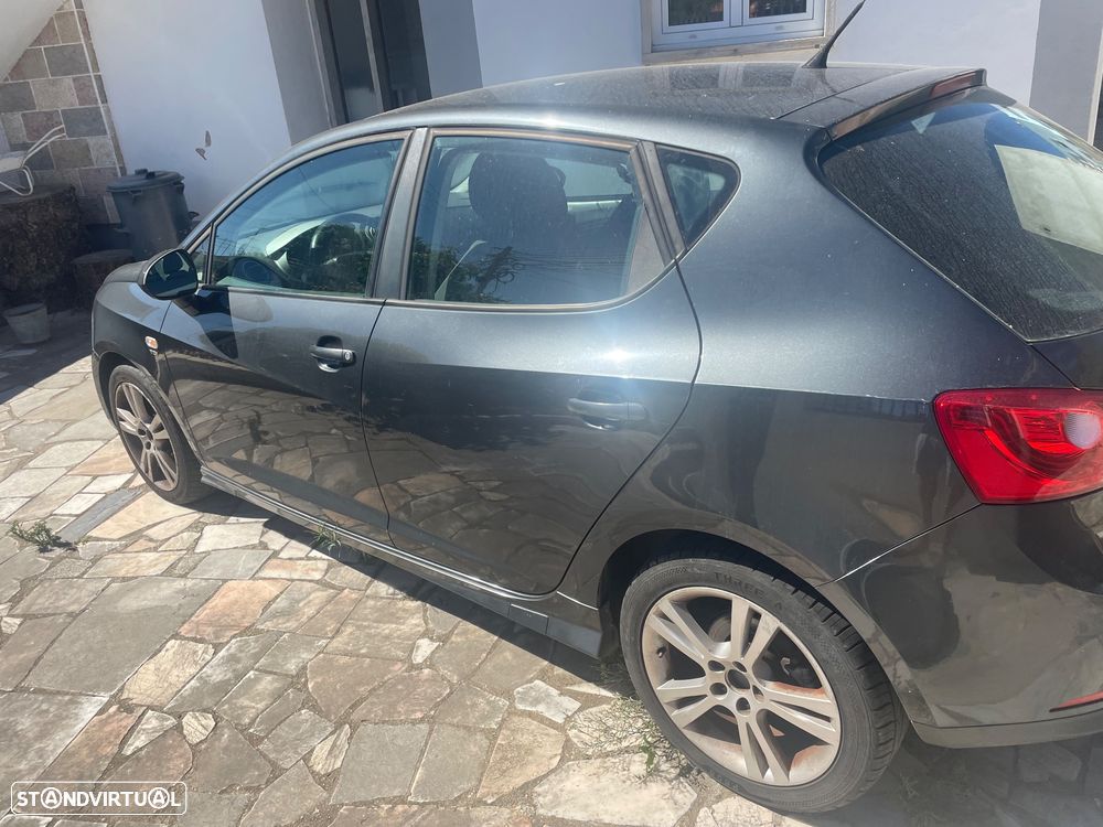 SEAT Ibiza 1.9 TDi Style DPF - 4