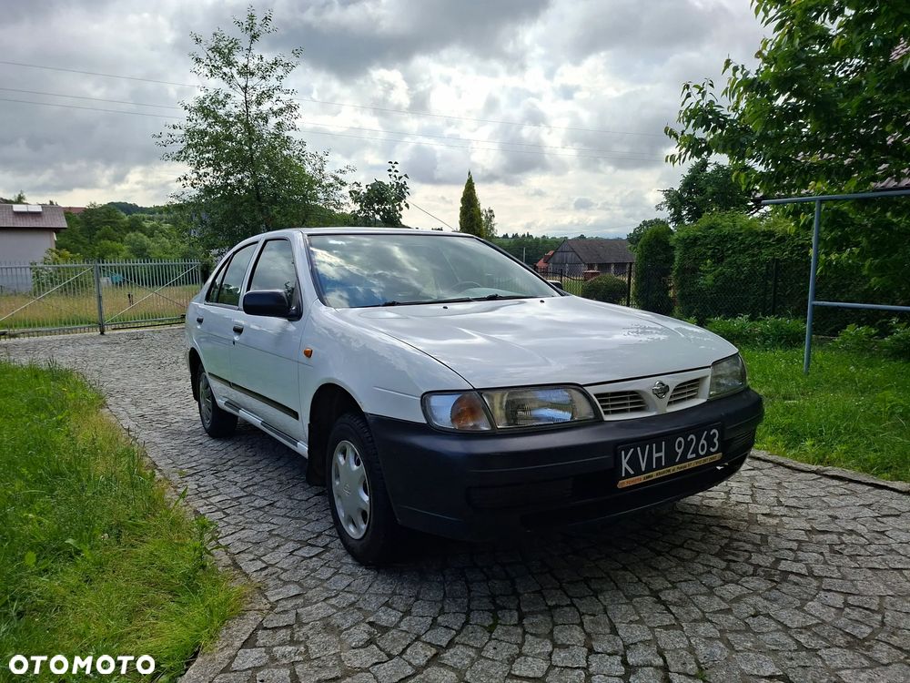 Nissan Almera 1.4 GX - 1