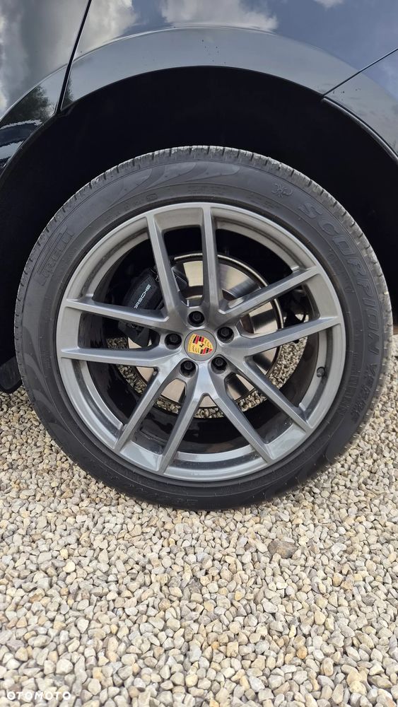 Porsche Macan T - 10