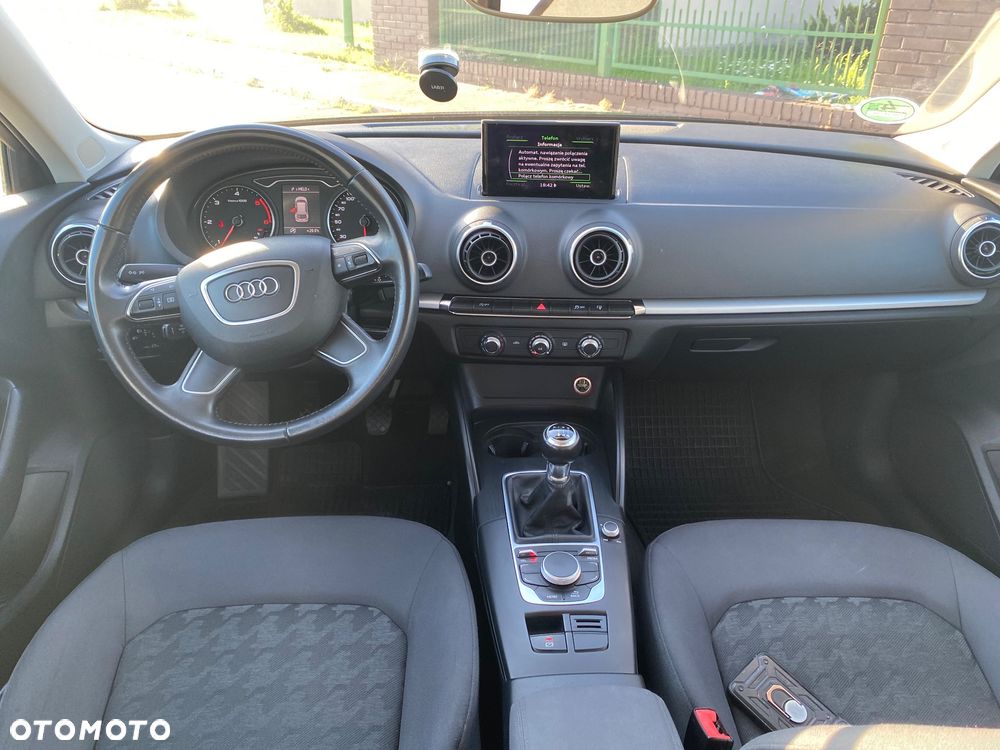 Audi A3 Sportback - 16