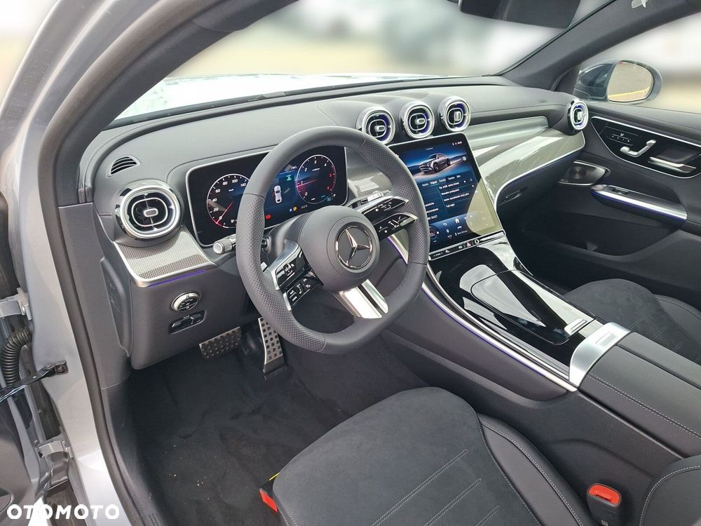Mercedes-Benz GLC - 10