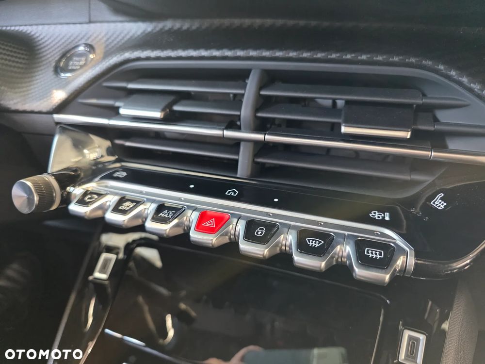 Peugeot 2008 PureTech mHEV GT Exclusive e-DCS6 - 21