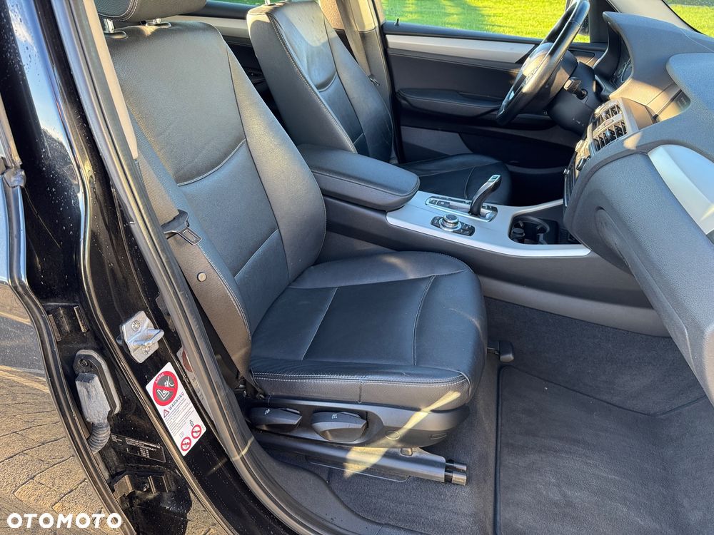 BMW X3 xDrive20d - 32