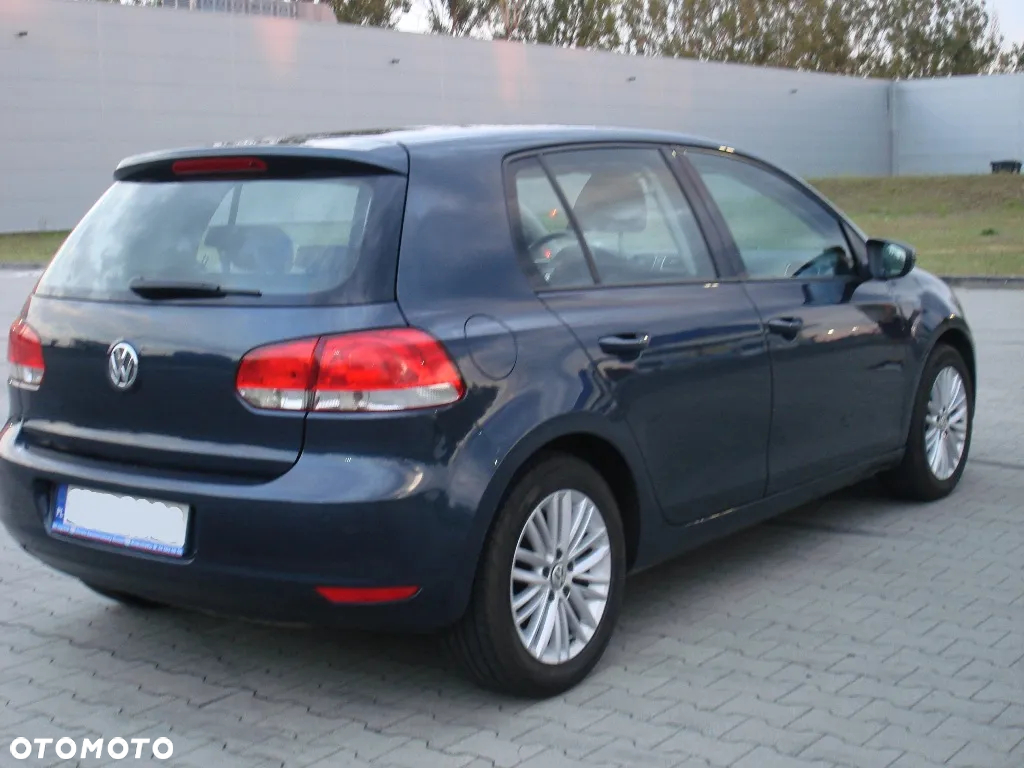 Volkswagen Golf 1.6 Comfortline - 4