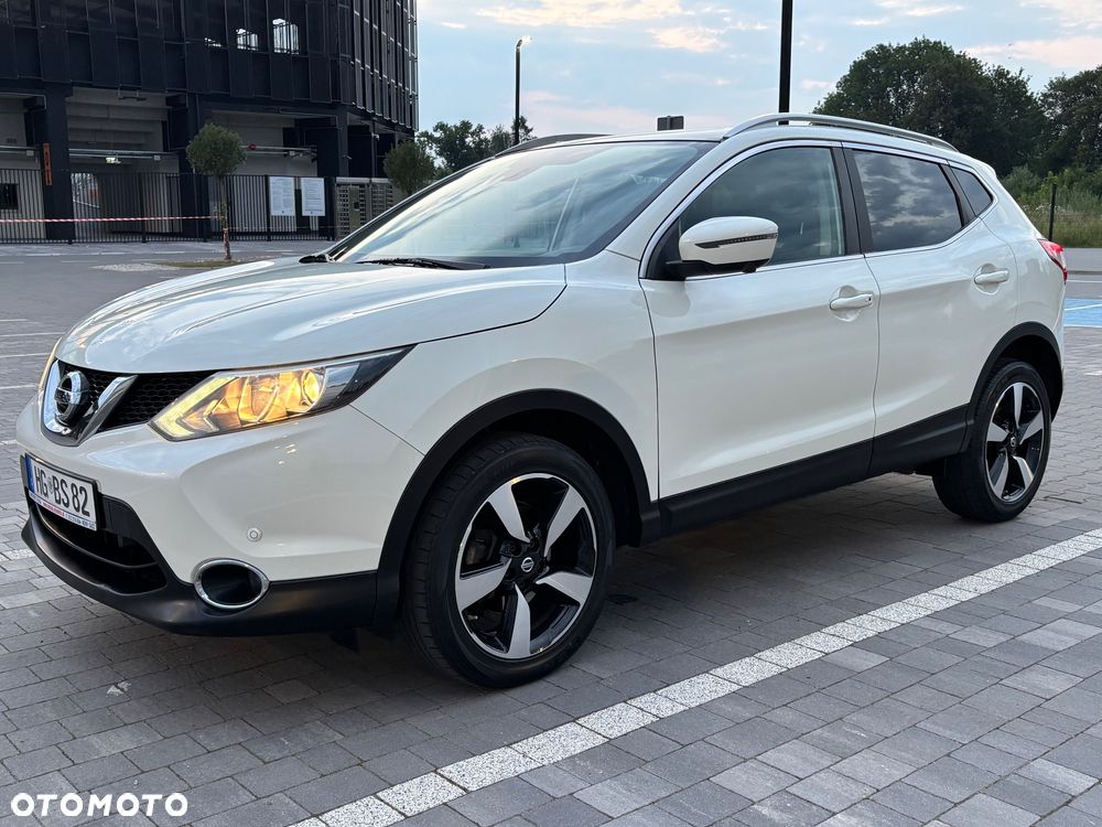 Nissan Qashqai 1.6 dCi 4 x 4 DPF Start/Stop tekna - 4
