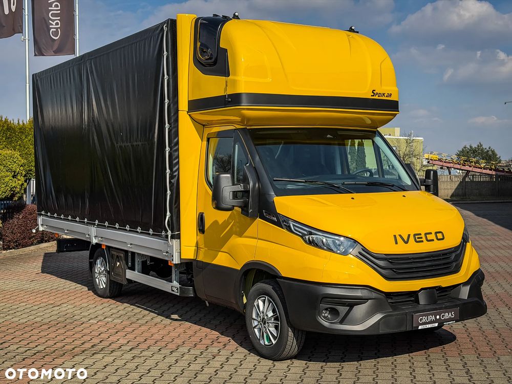 Iveco Daily 35S18HA8 3.0 Diesel 180 KM AT8 ZF Plandeka z kabiną sypialną! GSC Zabudowy! - 9