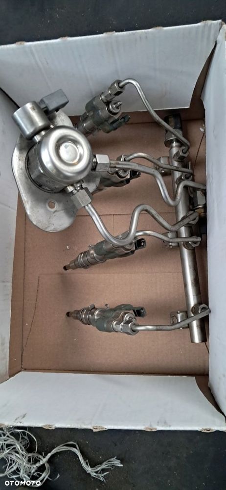 BMW N43 Pompa wysokiego ciśnienia wtryskowa 7562473 - 1