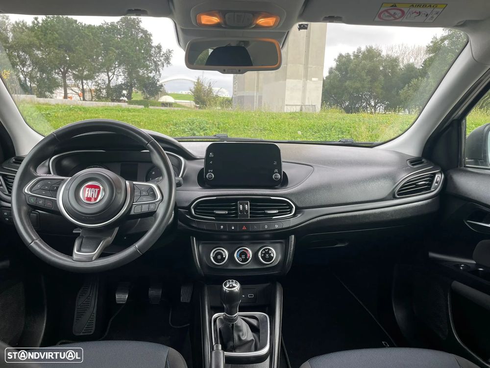 Fiat Tipo Station Wagon 1.0 GSE T3 City Life - 10