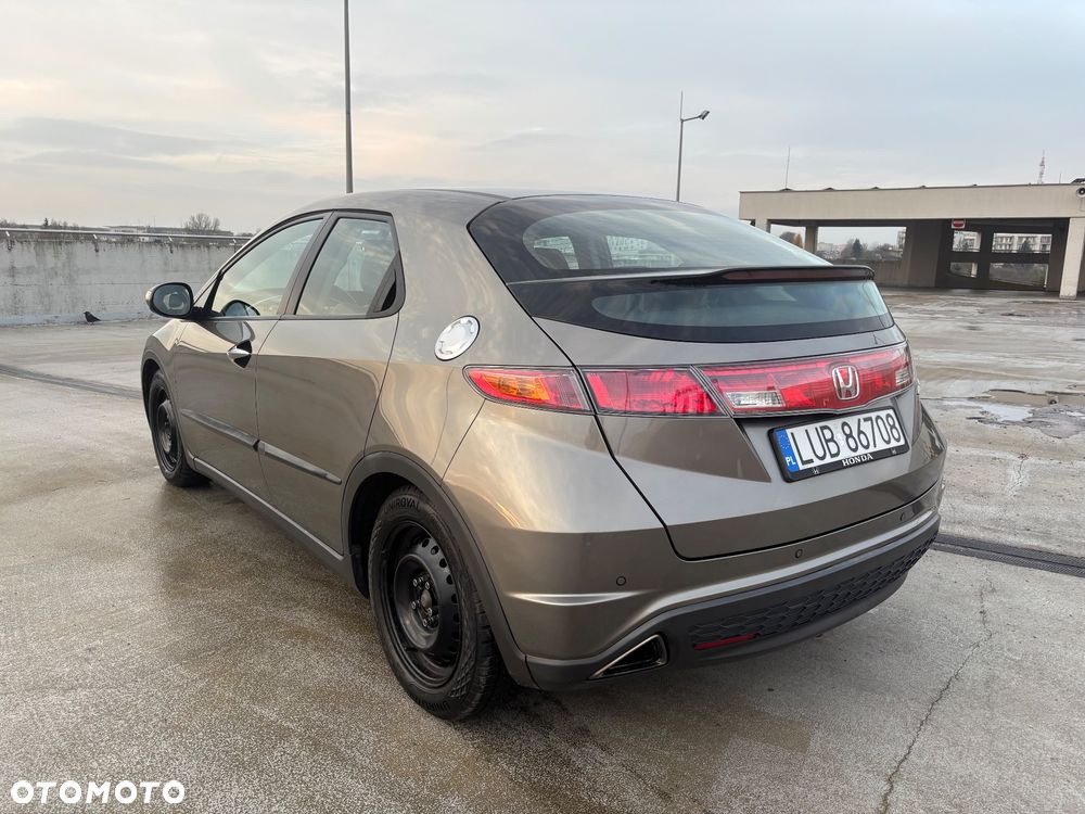 Honda Civic 1.8 Comfort - 6