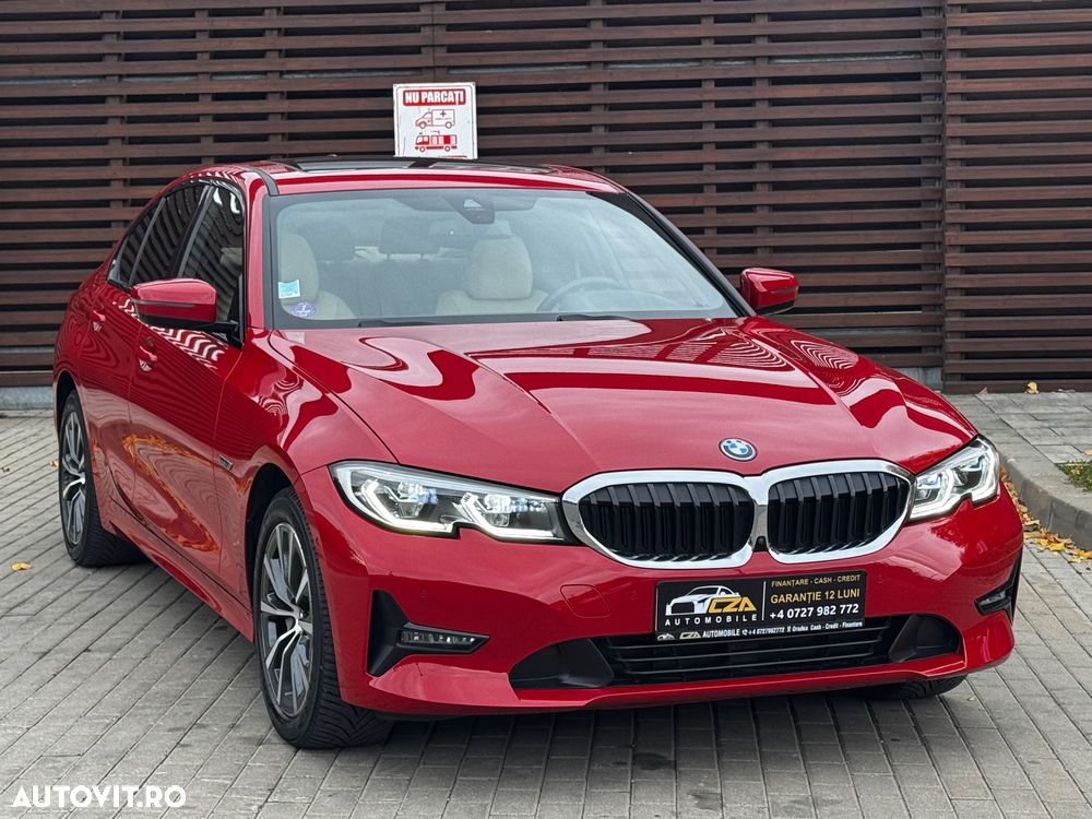 BMW Seria 3 330e xDrive Aut. Luxury Line - 9