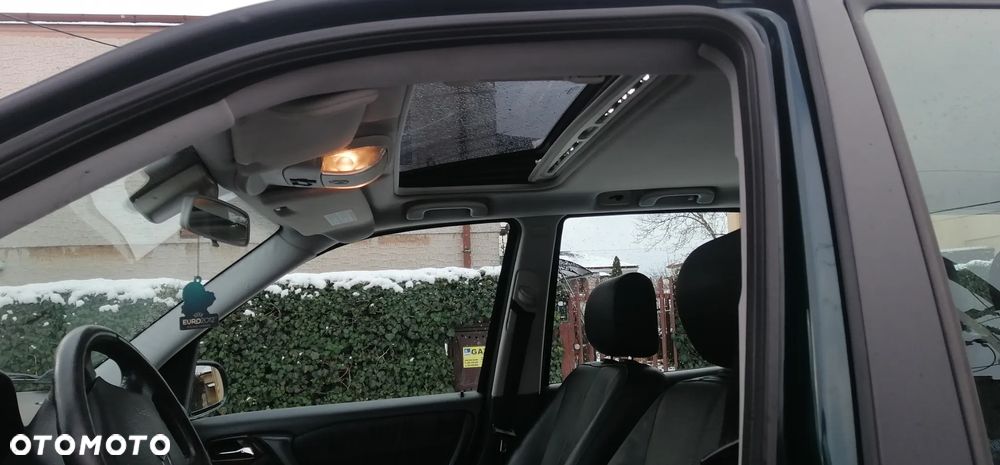 Mercedes-Benz ML - 11