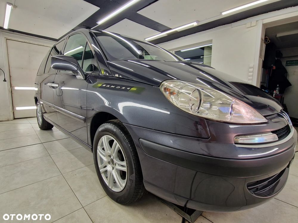 Peugeot 807 HDi 135 Family - 10