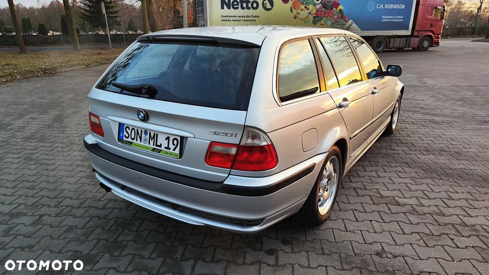 BMW Seria 3 320i Edition Lifestyle - 8