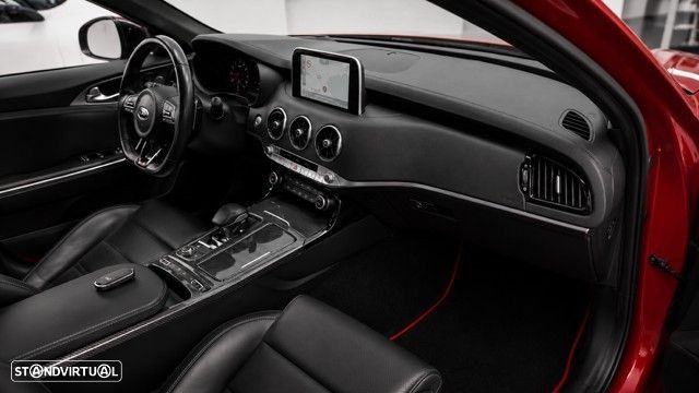 Kia Stinger 2.0 T-GDI GT Line - 9