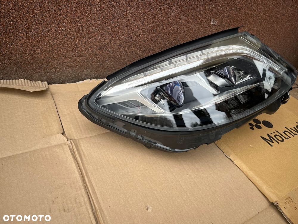 lampa prawa przednia mercedes s w222 a2229061402 - 2