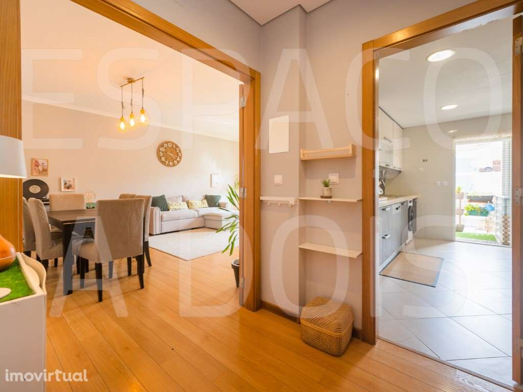 LOCALIZAÇÃO SOSSEGADA ! Bom Estado de Conservação! Parqueamento P/ ... - Grande imagem: 3/56